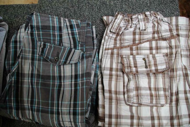 2 KORTE BROEKEN S/M, Vêtements | Hommes, Pantalons, Comme neuf, Taille 48/50 (M), Autres couleurs, Enlèvement ou Envoi