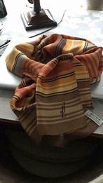 Foulard en soie roulé à la main Jammers&Leufgen vintage, Enlèvement ou Envoi, Comme neuf, Écharpe