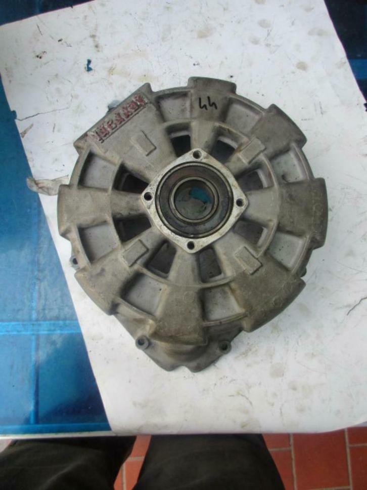 Ferrari 348 and Mondial T clutch bell housing, Auto-onderdelen, Transmissie en Toebehoren, Ferrari, Gebruikt, Ophalen of Verzenden