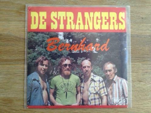 single de strangers, CD & DVD, Vinyles Singles, Single, En néerlandais, 7 pouces, Enlèvement ou Envoi