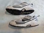 Basket Nike Blanc Gris Noir taille 33.5, Sports & Fitness, Enlèvement ou Envoi, Utilisé, Chaussures