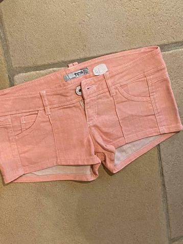 Short trf zara maat 34, Enlèvement ou Envoi