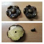2 rozetten  4 cm diameter, Antiek en Kunst, Ophalen of Verzenden
