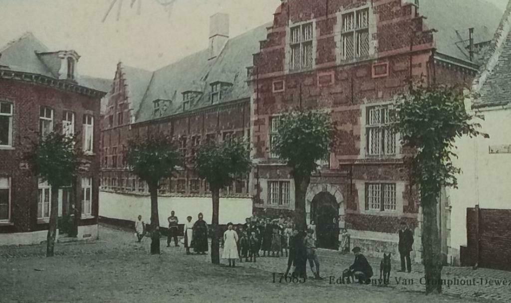 Carte Postale Lessines - Hôpital, Ophalen of Verzenden, Voor 1920, Gelopen, Henegouwen