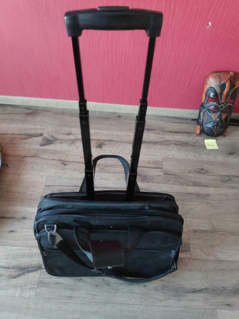 piloot rijstas, Enlèvement, Neuf, Noir, Roulettes