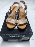 sandaal nero giardini, Enlèvement ou Envoi, Beige, Comme neuf, Nero giardini