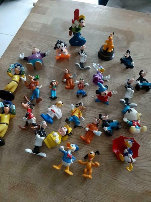 Lot poupées disney goofy, pluto, mickey,...., Collections, Schtroumpfs, Comme neuf, Enlèvement ou Envoi