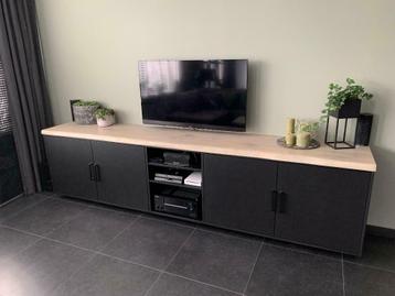 Chêne Tronc étagère meuble TV BESTA plateau chêne,STUVA IKEA disponible aux enchères