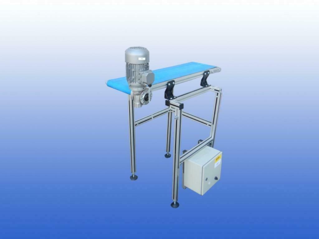 Le convoyeur utilise 28 cm, Hobby & Loisirs créatifs, Hobby & Loisirs Autre, Utilisé, Enlèvement ou Envoi