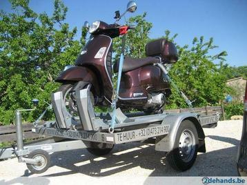 Uw Vespa mee op vakantie? beschikbaar voor biedingen