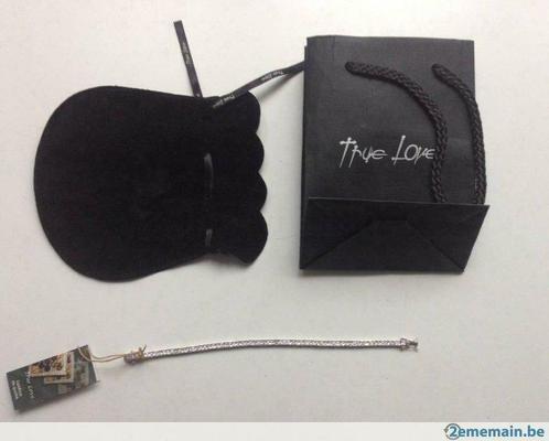 Bracelet Rivière TRUE LOVE neuf, Handtassen en Accessoires, Armbanden, Nieuw, Zilver