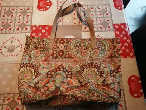 Sac oilily, Bijoux, Sacs & Beauté, Sacs | Cartables, Comme neuf, Sac à bandoulière, Autres couleurs, Enlèvement ou Envoi