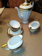 porcelein koffieservies Victoria, Ophalen