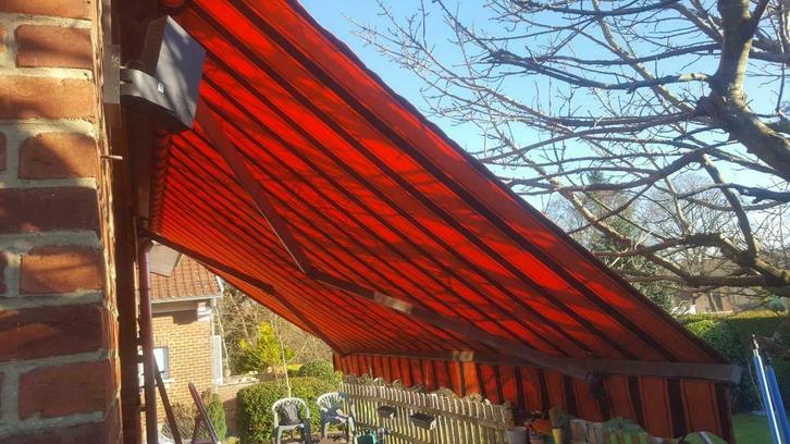 Handmatige zonnetent, zeer weinig gebruikt in perfecte staat, Tuin en Terras, Zonneschermen, Zo goed als nieuw, Rolluik, Ophalen of Verzenden