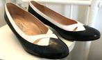 Cypress tweekleurige pumps schoenen, maat 37,5, Cypres, Schoenen met hoge hakken, Zo goed als nieuw