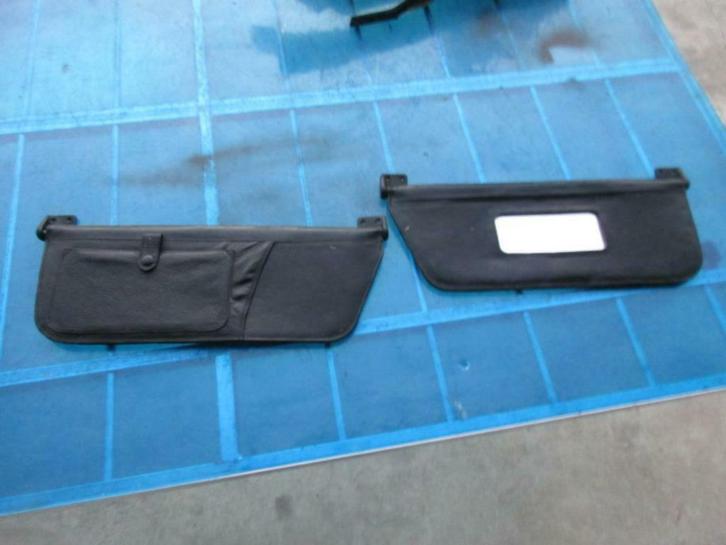 Zonneklep voor Ferrari Mondial, Auto-onderdelen, Interieur en Bekleding, Ferrari, Gebruikt, Ophalen