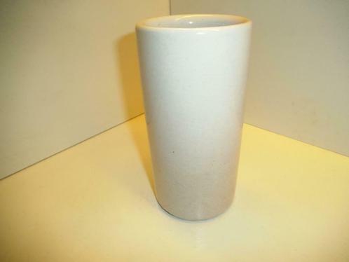 Vase en faïence blanche (DS136-j), Maison & Meubles, Accessoires pour la Maison | Vases, Comme neuf, Blanc, Moins de 50 cm, Poterie ou Porcelaine