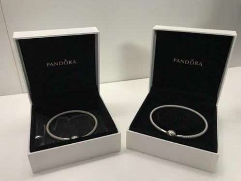 Pandora - 2 x Bracelet en Maille Tissée Pandora Moments, Bijoux, Sacs & Beauté, Bracelets, Comme neuf, Argent, Argent
