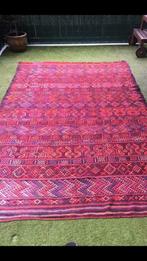 Tapis Berbère vintage des Béni Ouarain (origine Maroc 🇲🇦), Gebruikt, Rechthoekig, Rood