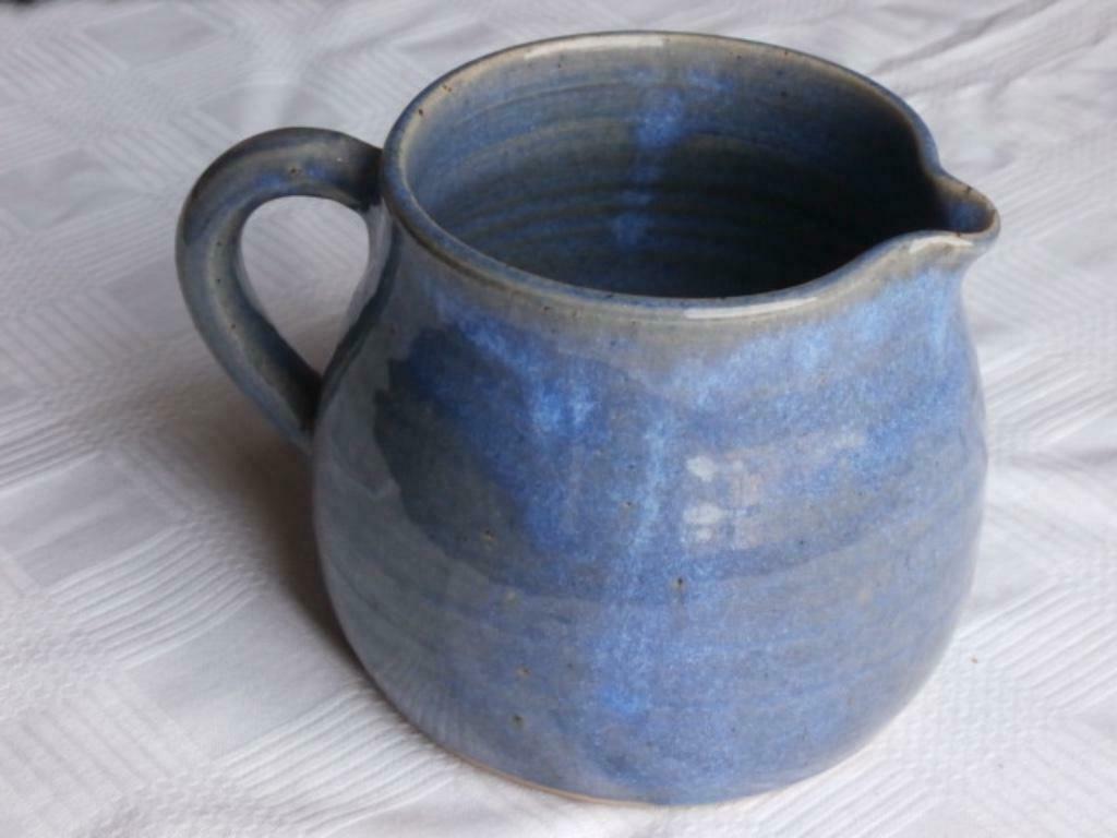 Pichet à eau vintage (Provence), Antiquités & Art, Antiquités | Céramique & Poterie, Enlèvement ou Envoi