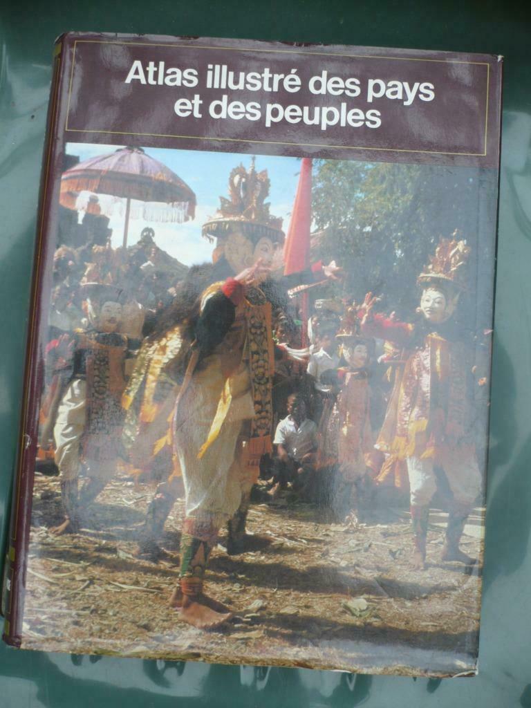 4 LIVRES D'HISTOIRE, Livres, Histoire mondiale, Comme neuf, Enlèvement ou Envoi