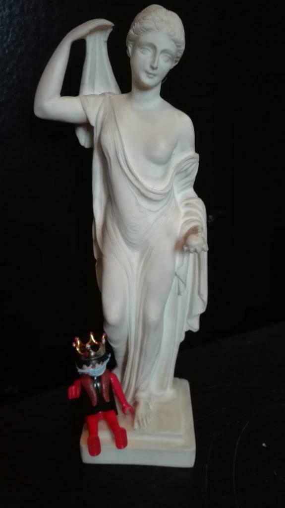 41) de Appel in de hand? waar zit ge met uw verstand!!!, Antiek en Kunst, Kunst | Beelden en Houtsnijwerken, Ophalen of Verzenden