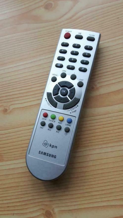 Télécommande SAMSUNG KPN, TV, Hi-fi & Vidéo, Télécommandes, Utilisé, Originale, Récepteur ou Amplificateur, TV, VHS, Enlèvement ou Envoi