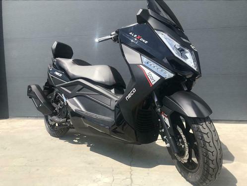 Nieuwe maxi scooter neco alexone 125cc, Motoren, Motoren | Yamaha, Bedrijf, Scooter, 3 cilinders, Ophalen