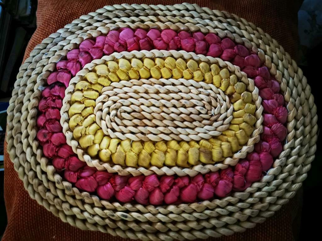 Four ou panne vintage pièce de roseau tressé grand modèle, Collections, Rétro, Maison et Meubles, Enlèvement ou Envoi