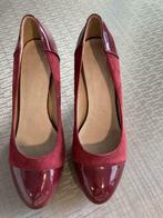 Bordeau pumps, Ophalen of Verzenden, Zo goed als nieuw, Pumps