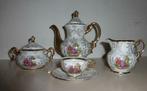 verfijnd decoratief sierkoffieservies, Antiek en Kunst, Antiek | Porselein, Ophalen