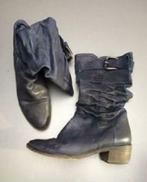 Blauwe laarzen - Maat 38, Kleding | Dames, Schoenen, Lage of Enkellaarzen, Ophalen of Verzenden, Gedragen, Sans marque