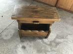 Vintage Bijzettafel / Krantenbak, Ophalen
