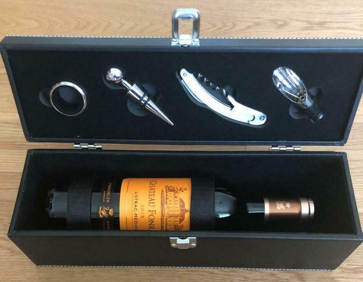 Sommelier Box 1 fles in kunstleer + accessoires, Huis en Inrichting, Woonaccessoires | Overige, Zo goed als nieuw