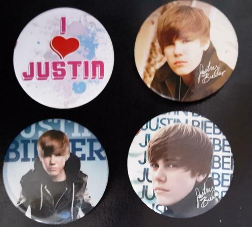 4 badges Justin Bieber, Collections, Musique, Artistes & Célébrités, Comme neuf, Enlèvement ou Envoi