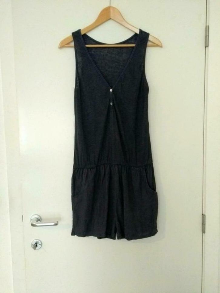 Nieuwe blauwe linnen jumpsuit/playsuit, Kleding | Dames, Jumpsuits, Nieuw, Maat 38/40 (M), Blauw, Ophalen of Verzenden