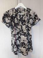 Mooi T-shirt blouse H&M (maat 38) retro bloemen zwart wit, Gedragen, Maat 38/40 (M), H&M, Ophalen of Verzenden