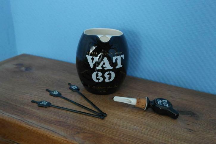 Carafe Vat 69 et accessoires, Huis en Inrichting, Keuken | Servies, Gebruikt, Overige typen, Overige stijlen, Overige materialen