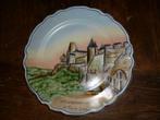 Assiette décorative porcelaine Cité de Carcassonne Limoges, Antiquités & Art, Enlèvement ou Envoi
