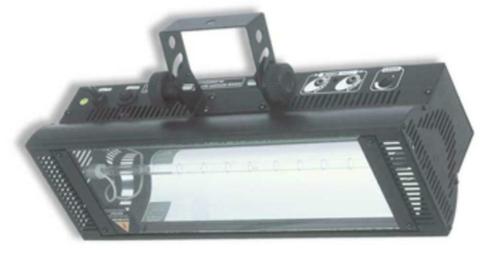 JB systems lichteffecten Tomahawk scanner + FL 1800 strobe (, Musique & Instruments, Effets, Utilisé, Multi-effet, Enlèvement