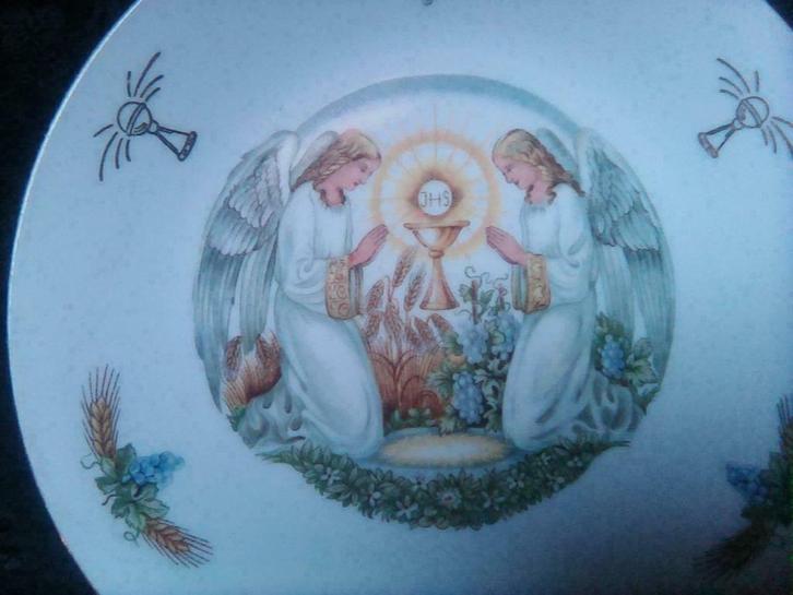 Communie bord in porselein met engelen, Antiek en Kunst, Antiek | Servies los, Ophalen of Verzenden