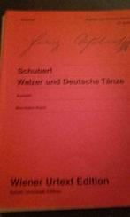 Schubert Walzer und Deutsche tanze, Comme neuf, Piano, Enlèvement ou Envoi, Classique