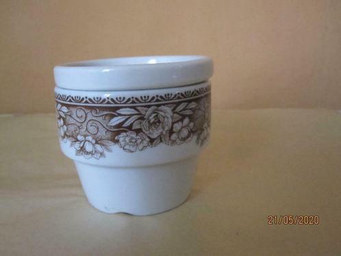 Vintage suikerpot met deksel porcelein van  "Mosa"Maastricht, Antiquités & Art, Antiquités | Porcelaine, Enlèvement