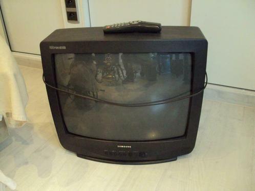 petit téléviseur Samsung noir avec télécommande + support de, TV, Hi-fi & Vidéo, Télévisions, Comme neuf, 40 à 60 cm, Samsung