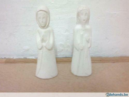 witte stenen heiligenbeeldjes, 22 cm hoog, Antiquités & Art, Art | Sculptures & Bois, Enlèvement ou Envoi