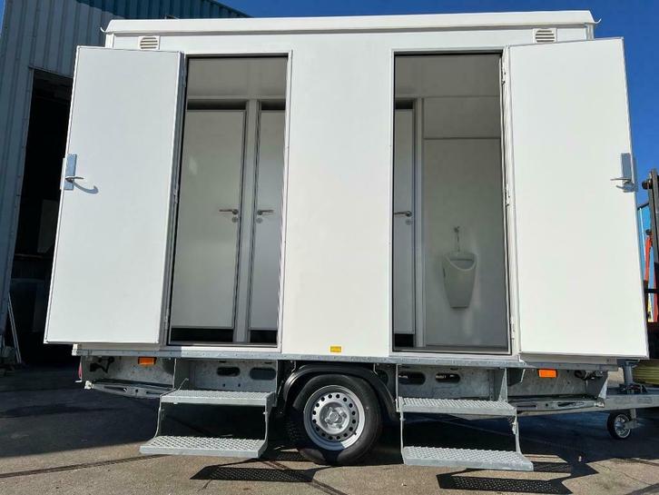 Toiletwagens groot/klein wc wagen Deense kwaliteit, Hobby en Vrije tijd, Feestartikelen | Verhuur, Nieuw, Ophalen of Verzenden