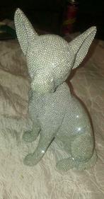 Statue figurine chien chihuahua 25cm blanc-diamant, Antiquités & Art, Enlèvement ou Envoi