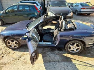 Mazda MX5 CABRIO/1.6 Benzine/1JAAR GARANTIE/ROLL A 2030  ZON