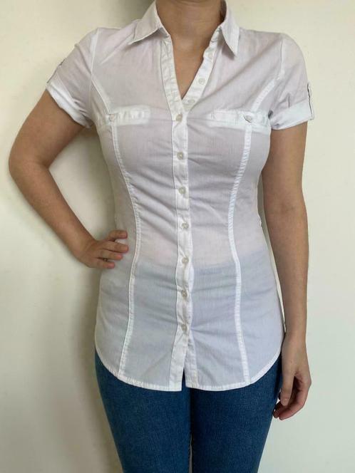 Blouse blanche à manches courtes taille 38 marque Jennyfer, Vêtements | Femmes, Blouses & Tuniques, Porté, Taille 38/40 (M), Blanc