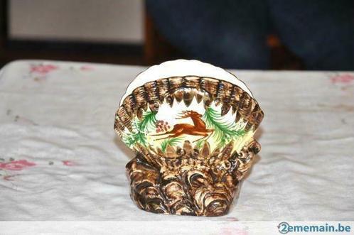 *coquille faience bequet decor cerf sautant, Antiek en Kunst, Antiek | Keramiek en Aardewerk, Ophalen of Verzenden